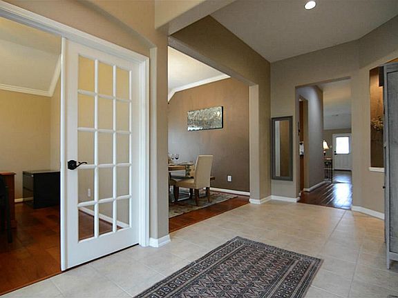 3rd image of 4742 Autumn Orchard Ln