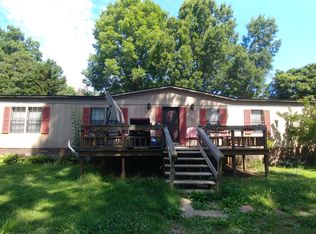 121 Graves Rd, Graham, NC 27253