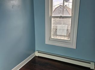 19 Chapman Pl FLOOR 2, Irvington, NJ 07111