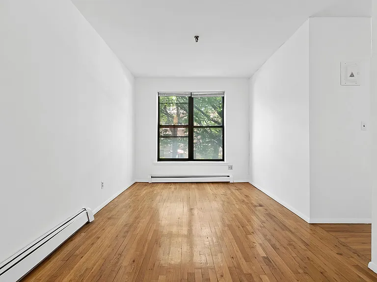 376 Saint Johns Pl #2A — Photo 2