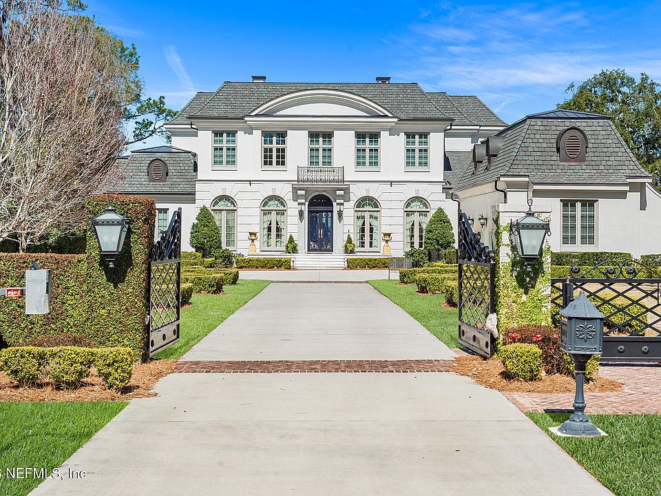 1st image of 3733 ORTEGA Boulevard