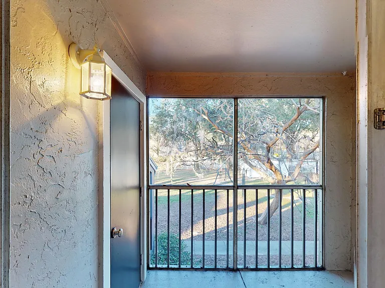 Lakewood Place — Photo 99