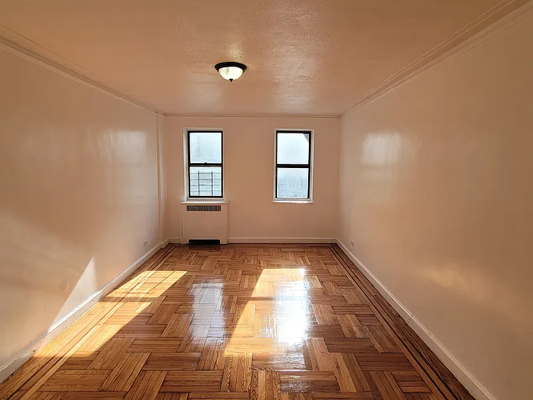 85 McClellan St #3H — Photo 6