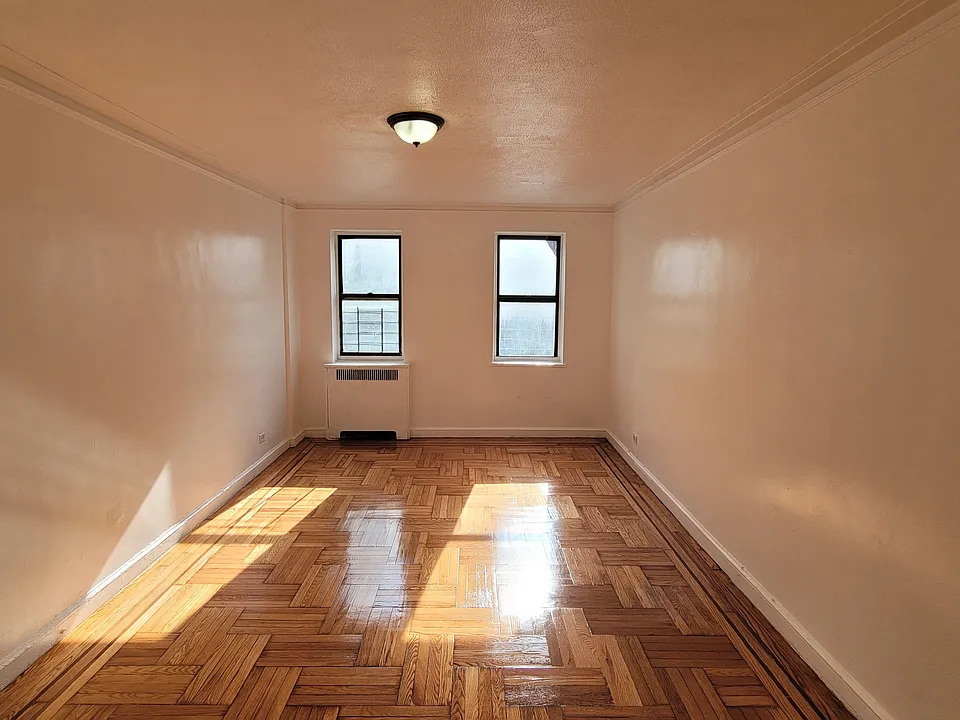85 McClellan St #3H