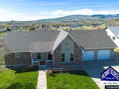 824 Vance Dr, Lander, WY, 82520