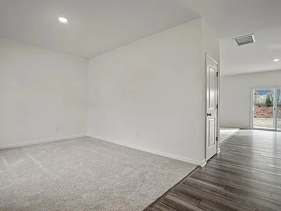 8316 Sniptoe Dr — Photo 5