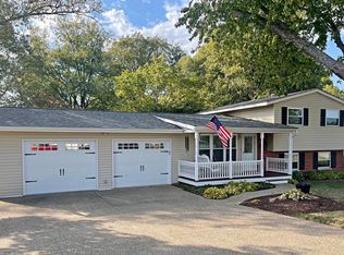1301 NE 3rd St, Washington, IN 47501