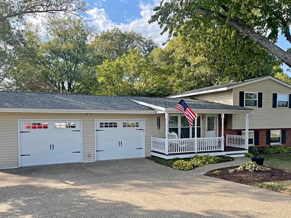 1301 NE 3rd St, Washington, IN 47501