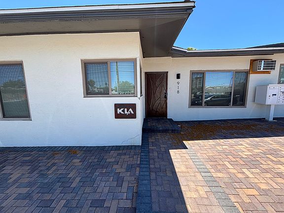 2nd image of 912 E Bridger Ave #918