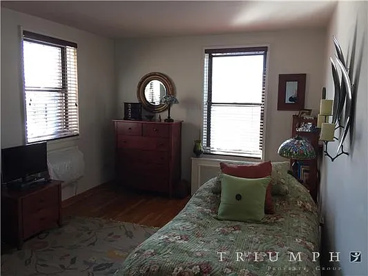 Sold by Triumph Property Group | media 38