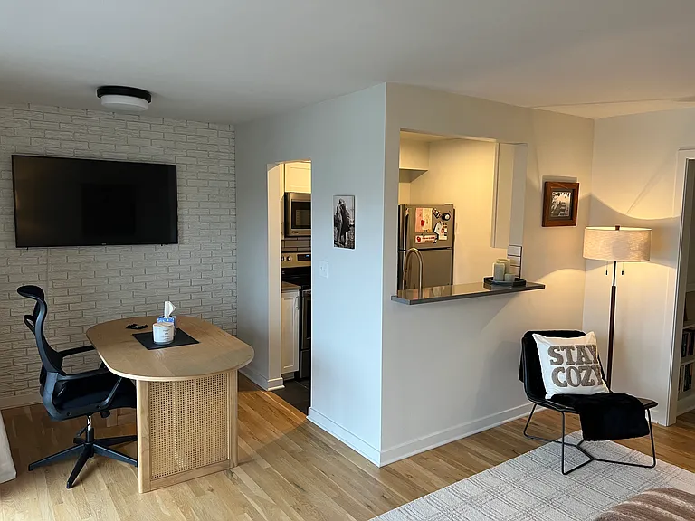 4517 Jefferson St #7 — Photo 12