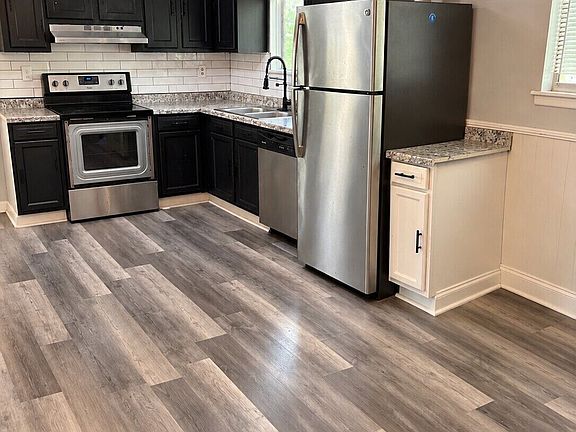 3rd image of 8320 Attica Ct