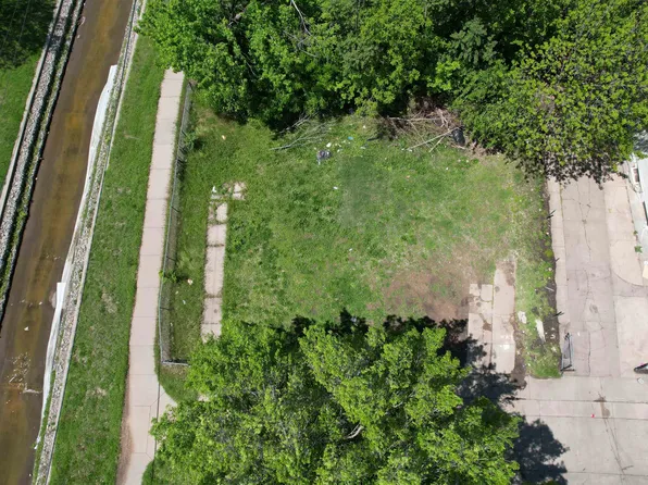 403 N Piatt Ave, Wichita, KS 67214