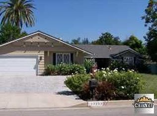 17253 Prairie St, Northridge, CA 91325