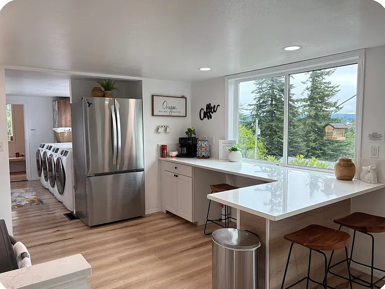 1398 Oregon Ave — Photo 106