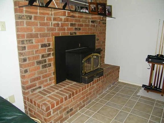 5th image of 125 Thousand Oaks Ln