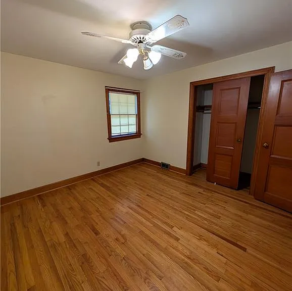 4720 Haywood Dr — Photo 20