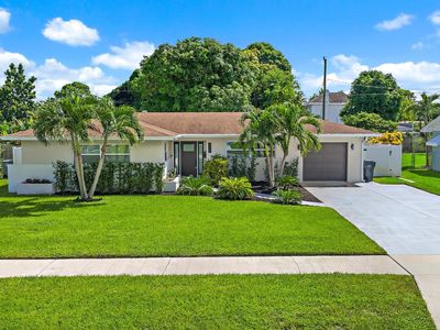 428 Hawthorne Drive, Lake Park, FL, 33403