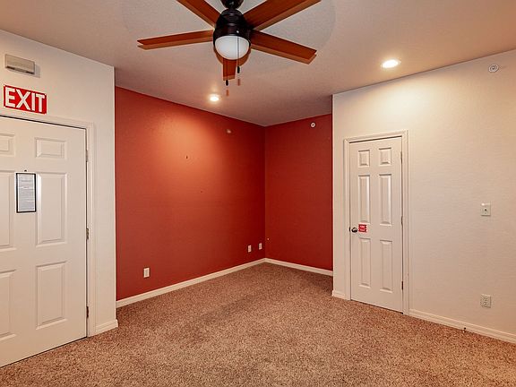 5th image of 117 Desoto Center Dr #1B-1BA-440SQFT
