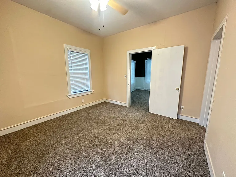 1340 Lincoln St — Photo 7