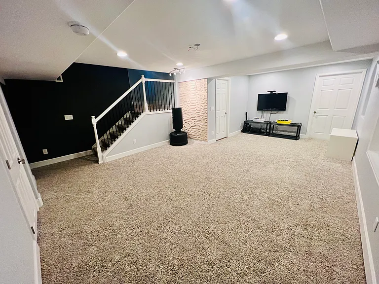 11826 Prairieville Ct — Photo 28