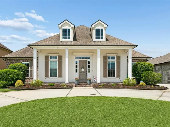134 Chapel Hill Dr, Belle Chasse, LA 70037