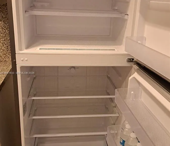 230 Lakeview Dr #310 — Photo 23