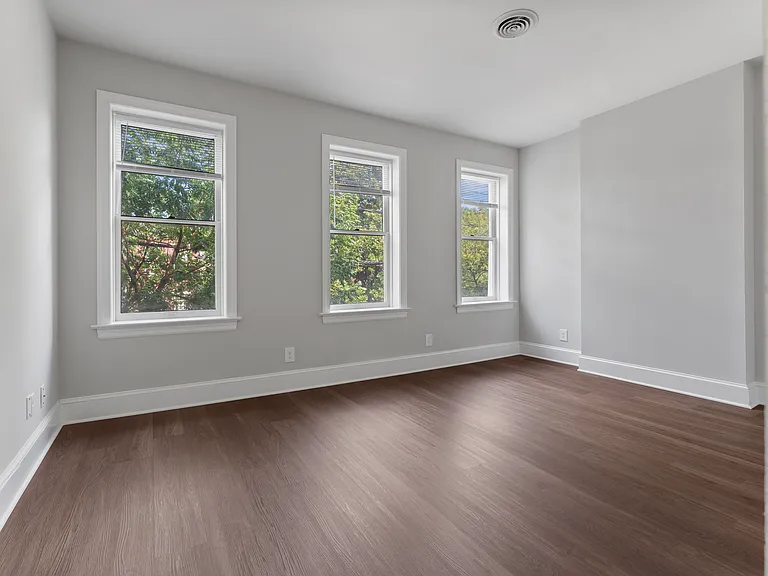 1513 W Main St #A — Photo 6