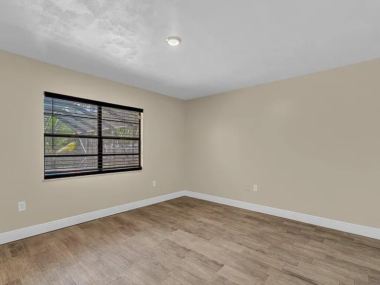 6113 Yucca Dr — Photo 18