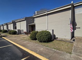 135 Hillview Dr APT 38, Fairfield Bay, AR 72088