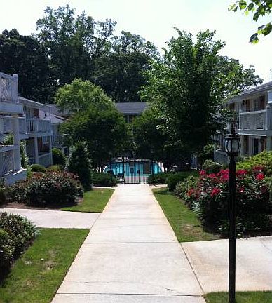 Walkway to Pool