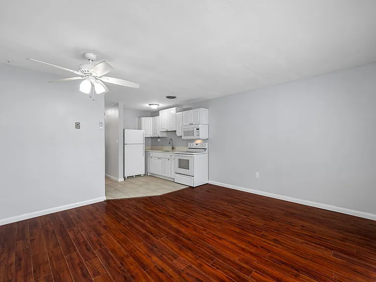 3709 W San Rafael St — Photo 11