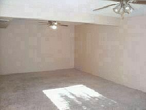 4th image of 4006 E Amberwood Dr