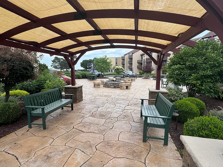 1803 E Perry St #47 — Photo 8