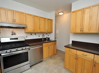 281 Garth Rd APT C2J, Scarsdale, NY 10583