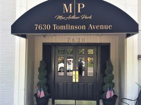 7630 Tomlinson Ave, Cabin John, MD