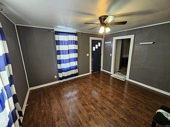 3rd image of 707 N 12th St