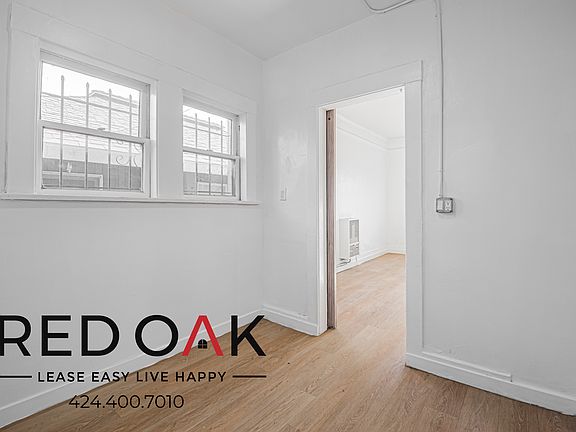 2nd image of 1026 W 22nd St APT 4