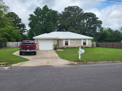 176 Ashley Dr, Ozark, AL, 36360