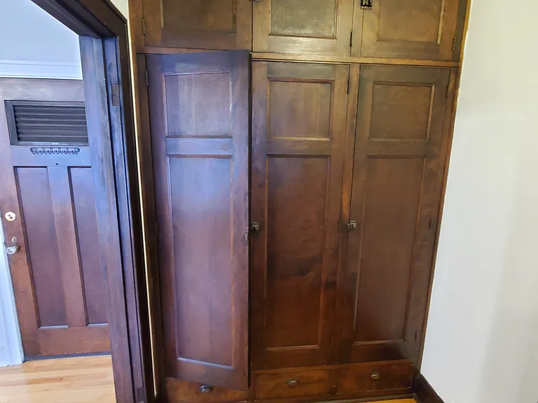 2342 N Spaulding Ave #308 — Photo 5