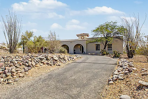 4650 N Paseo De Los Cerritos Photo 1