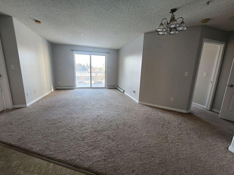 Edmonton Apartment for rent - 2 Bedrooms — photo 7