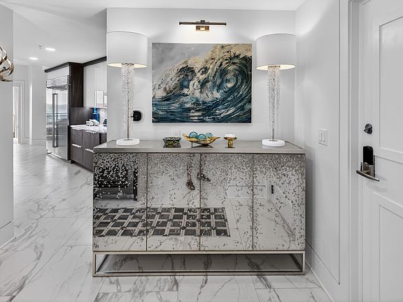 4th image of 4610 Southwinds Dr #4610