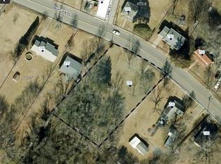 733 Morgan Rd, Eden, NC 27288