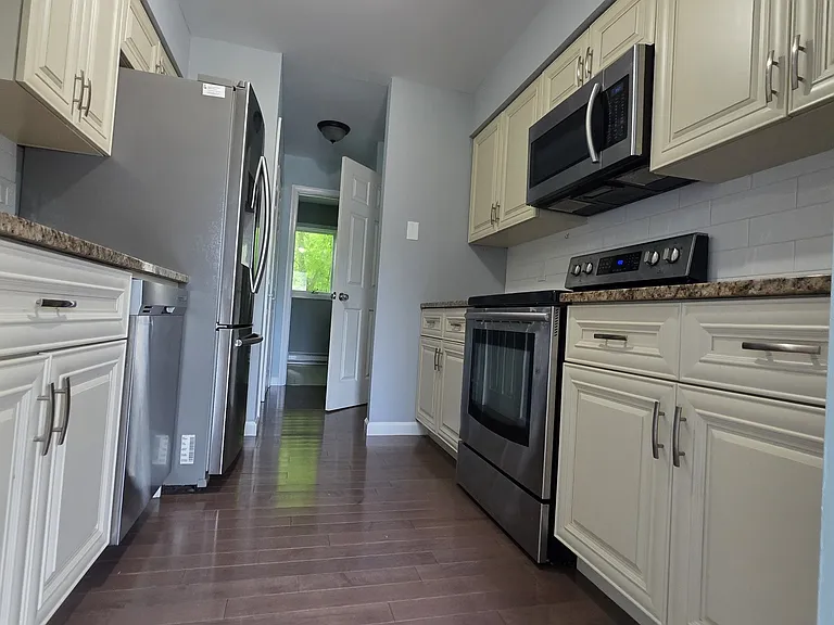 19 Twin Oaks #19 — Photo 7