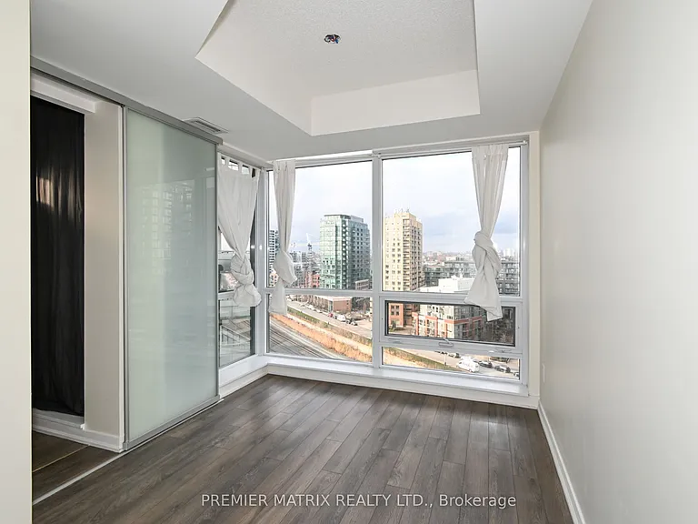 20 Joe Shuster Way #1302 — Photo 12