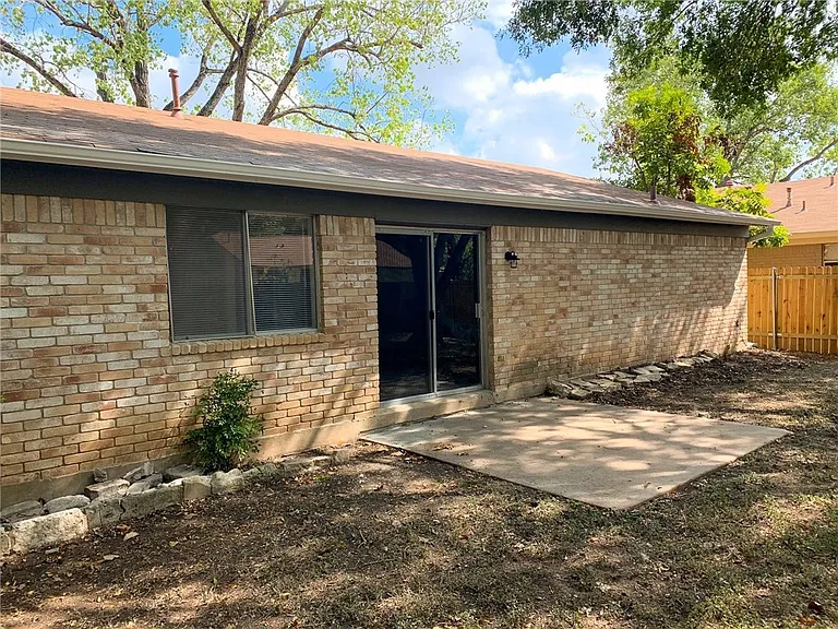 11640 Parkfield Dr — Photo 19