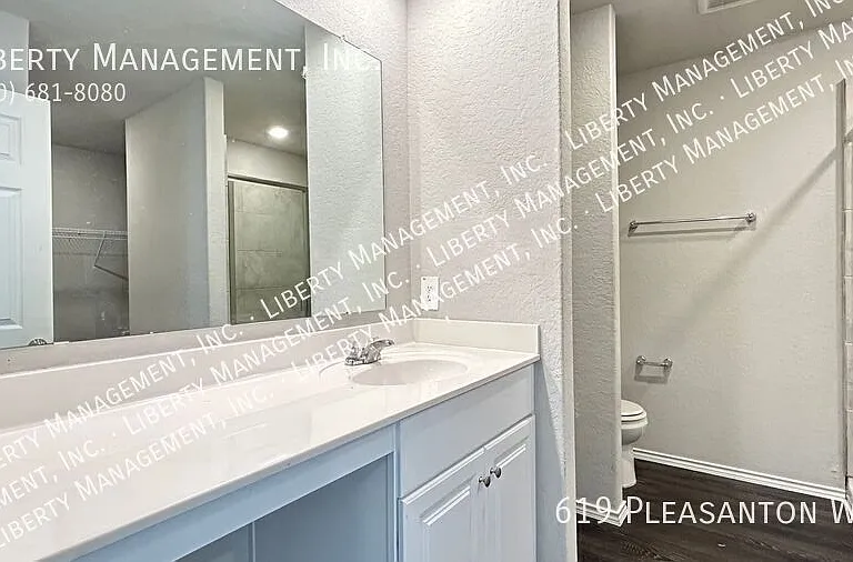 619 Pleasanton Way — Photo 20