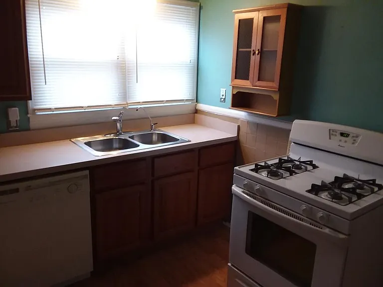 805 Douglas St #60435 — Photo 3
