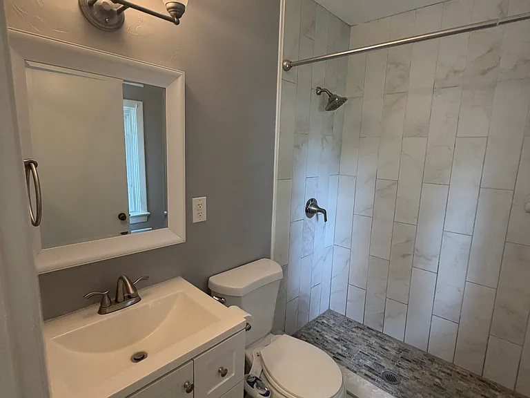 501 W Glenside Ave #2 — Photo 7